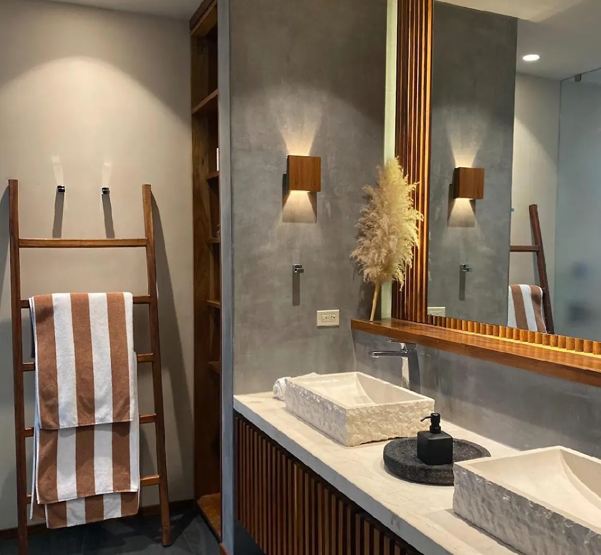 5Star Luxury Condo-Cenote And Infinity Pool-New Tulum Appartement